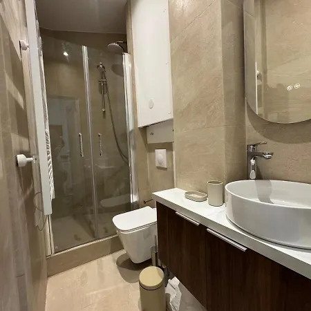 Apartment Near Eiffel Tower Paris